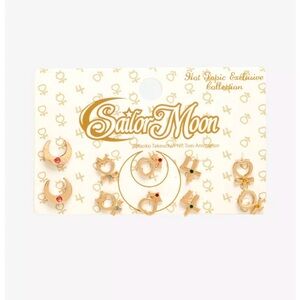 Sailor Moon Hot Topic Exclusive Earrings Set